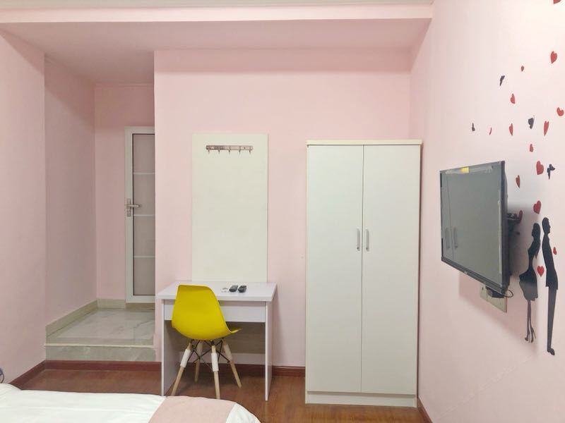 浪漫小屋房