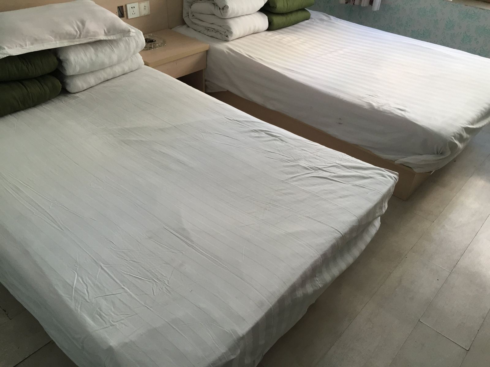 标准间(公共卫浴)