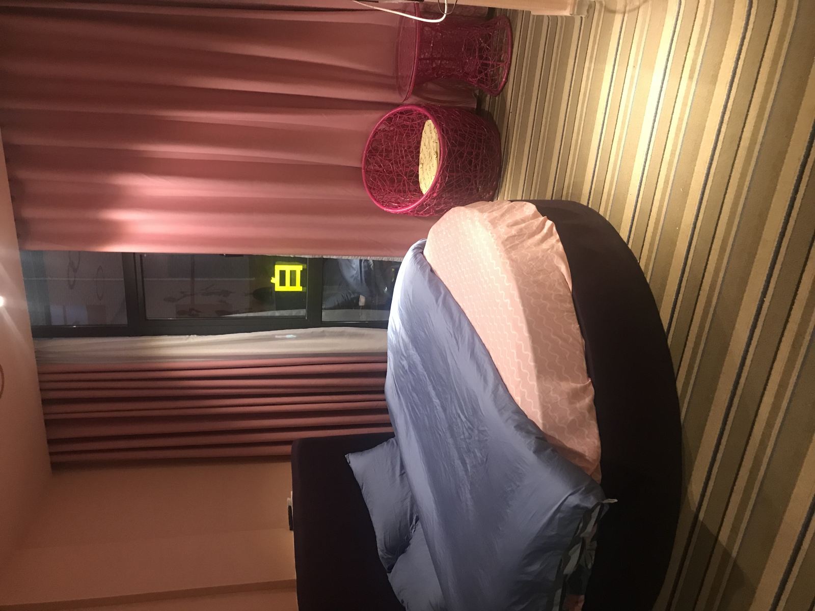 主题房