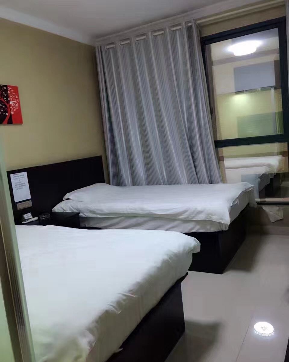 双人间