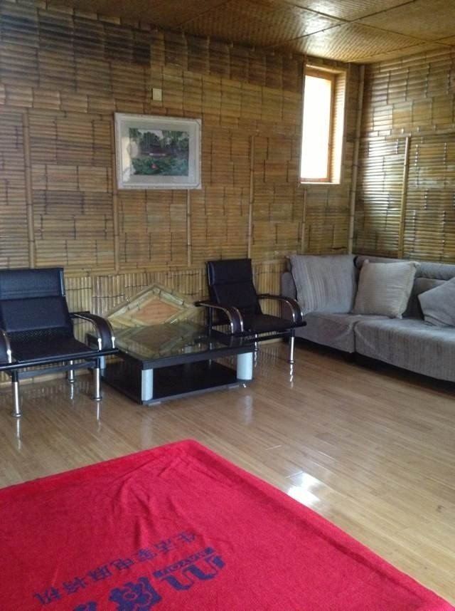 欧式木屋别墅两室一厅