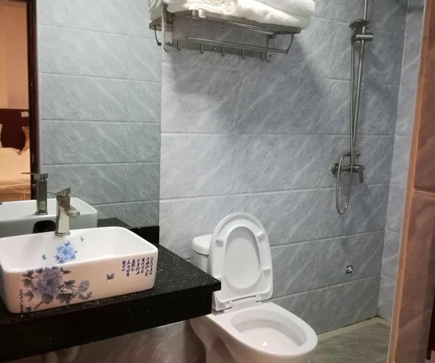 豪华三床房