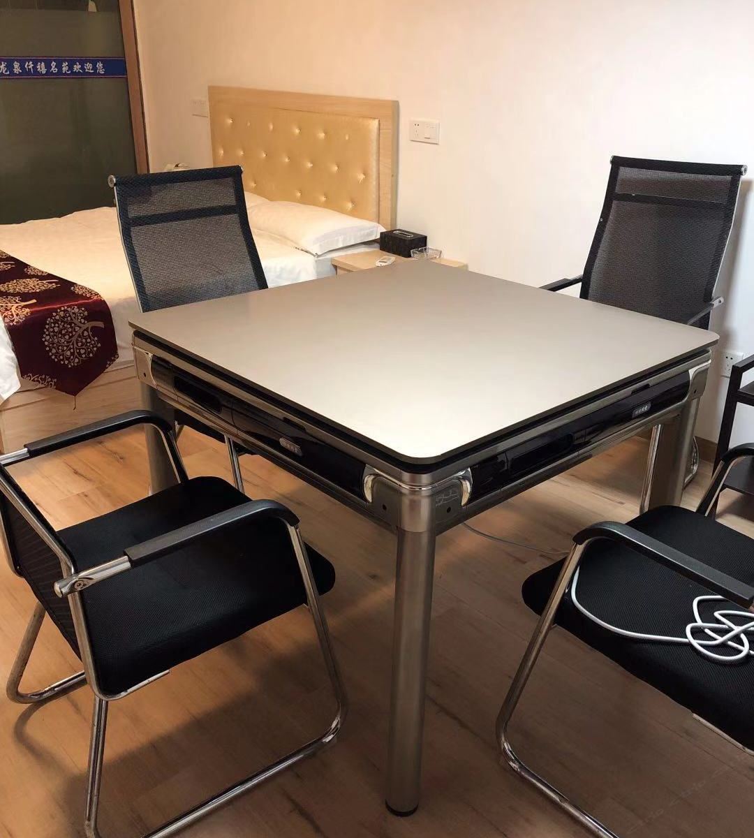 休闲棋牌房