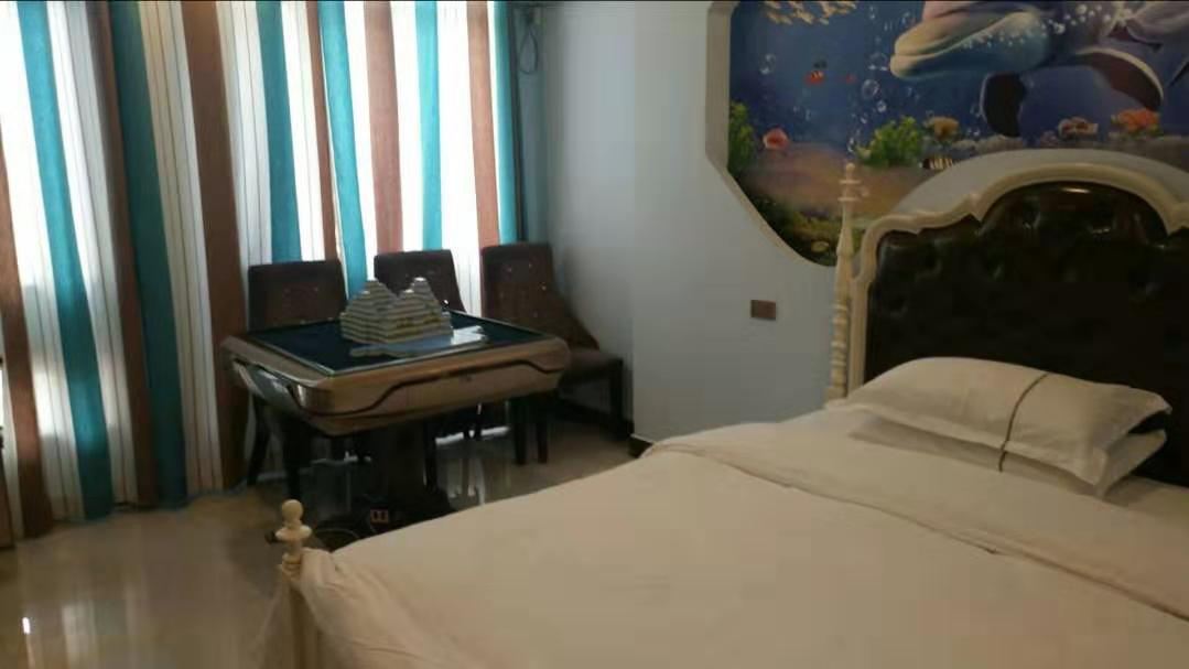 棋牌大床房