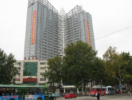 duangduang公寓(淄博财富广场店)