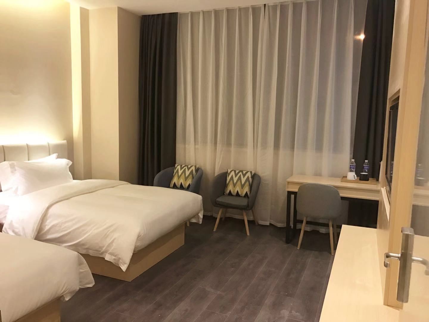 宿丞双床房