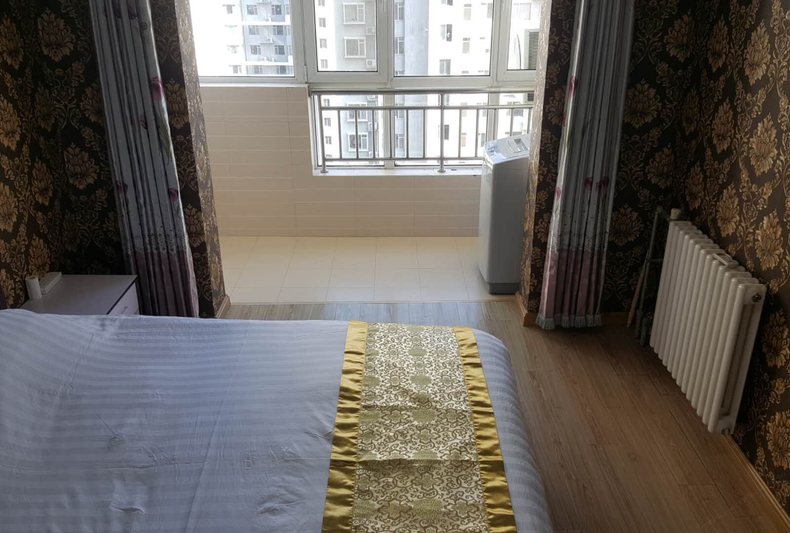 两居室家庭房