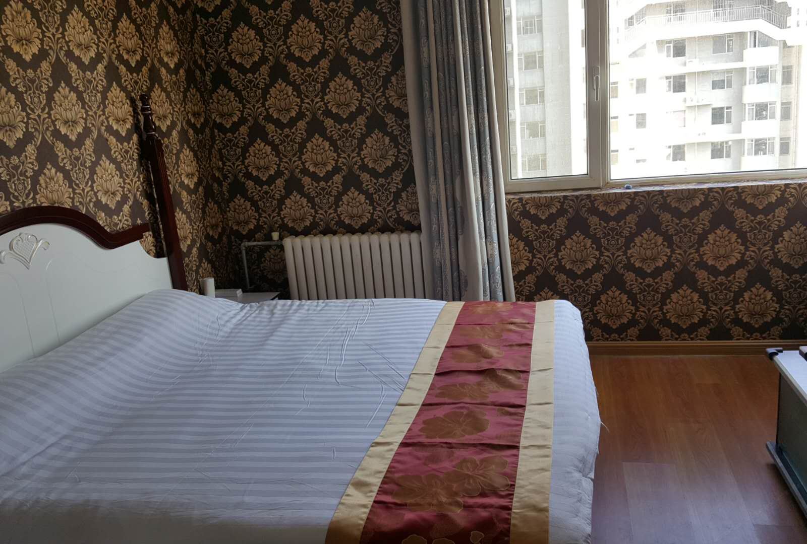 一居室家庭房