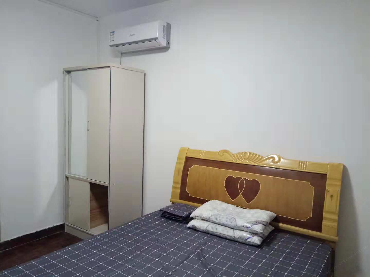 温馨大床房