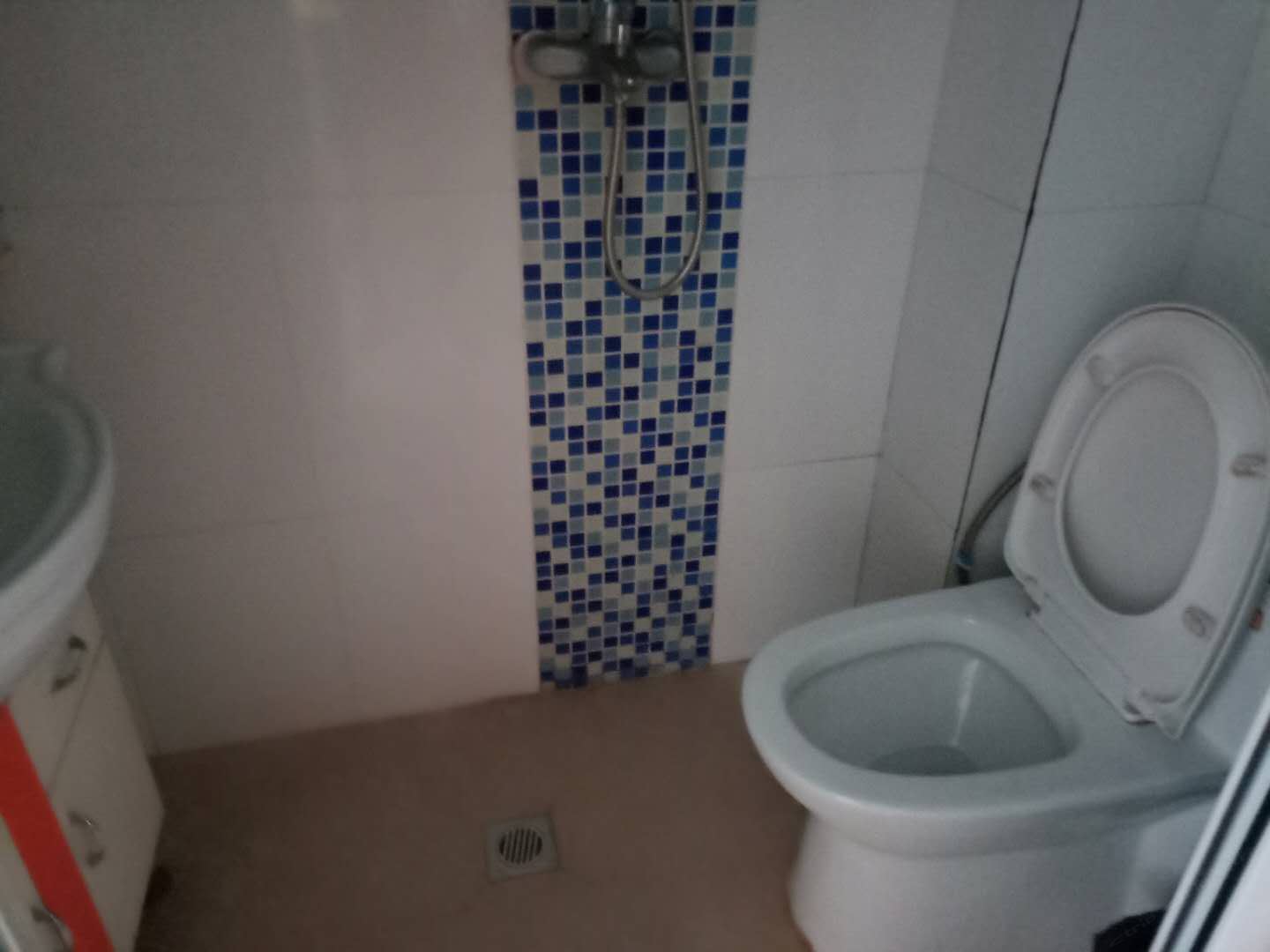 标间