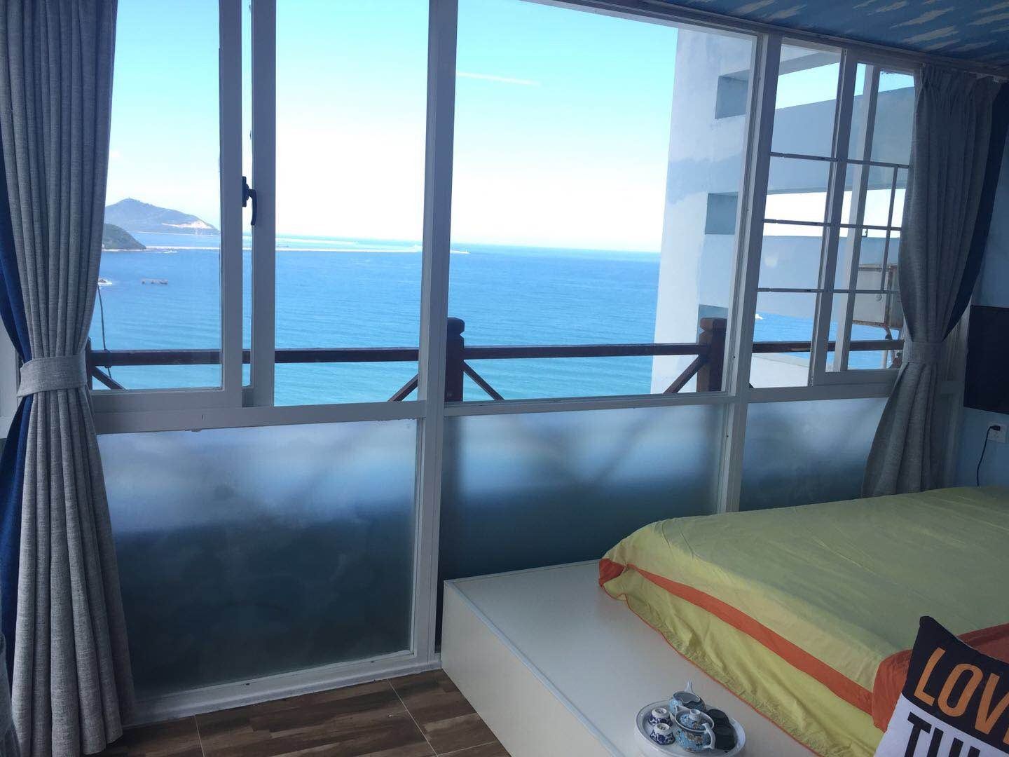 海蓝至尊海景大床房