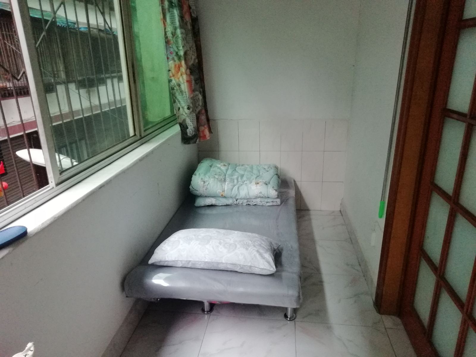 沙发房