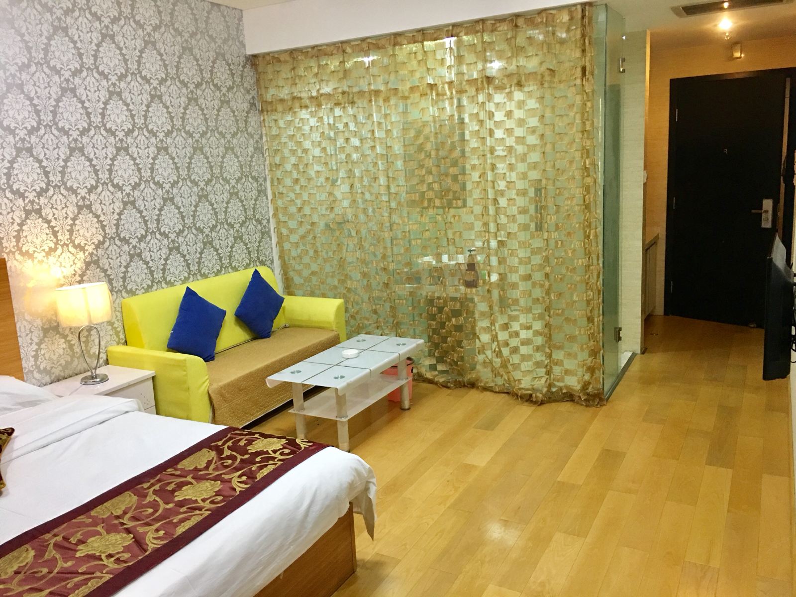 特惠大床房