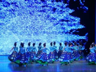 去貴州黃果樹瀑布報團多少錢_旅行團貴州黃果樹瀑布游_報團去貴州黃果樹瀑布多少錢