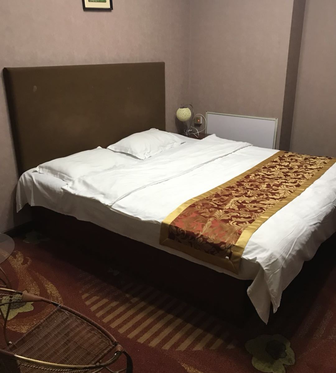 普通大床房(无窗)