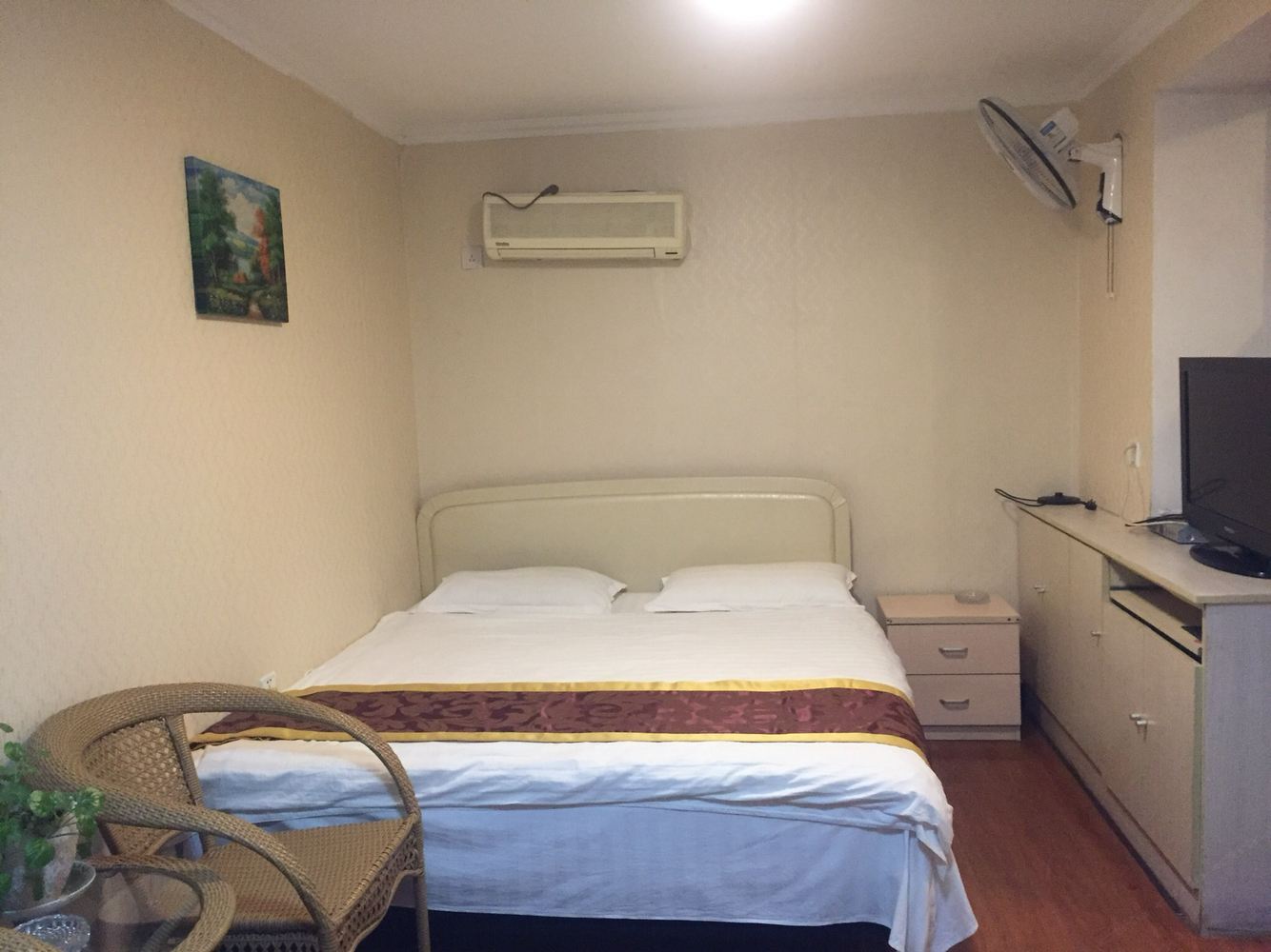浪漫大床房