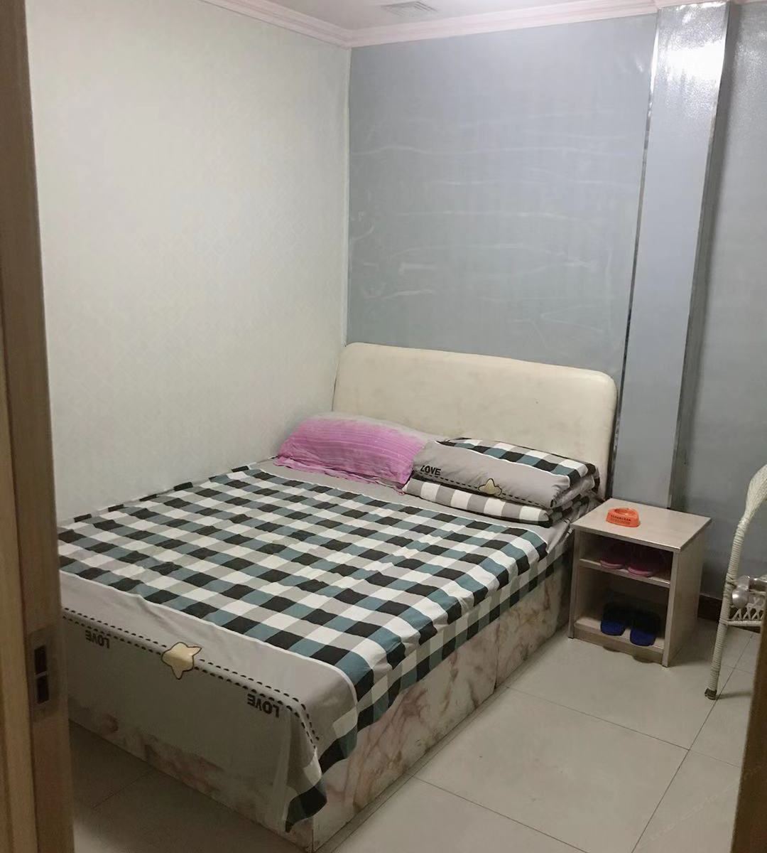 普通大床房(无窗)