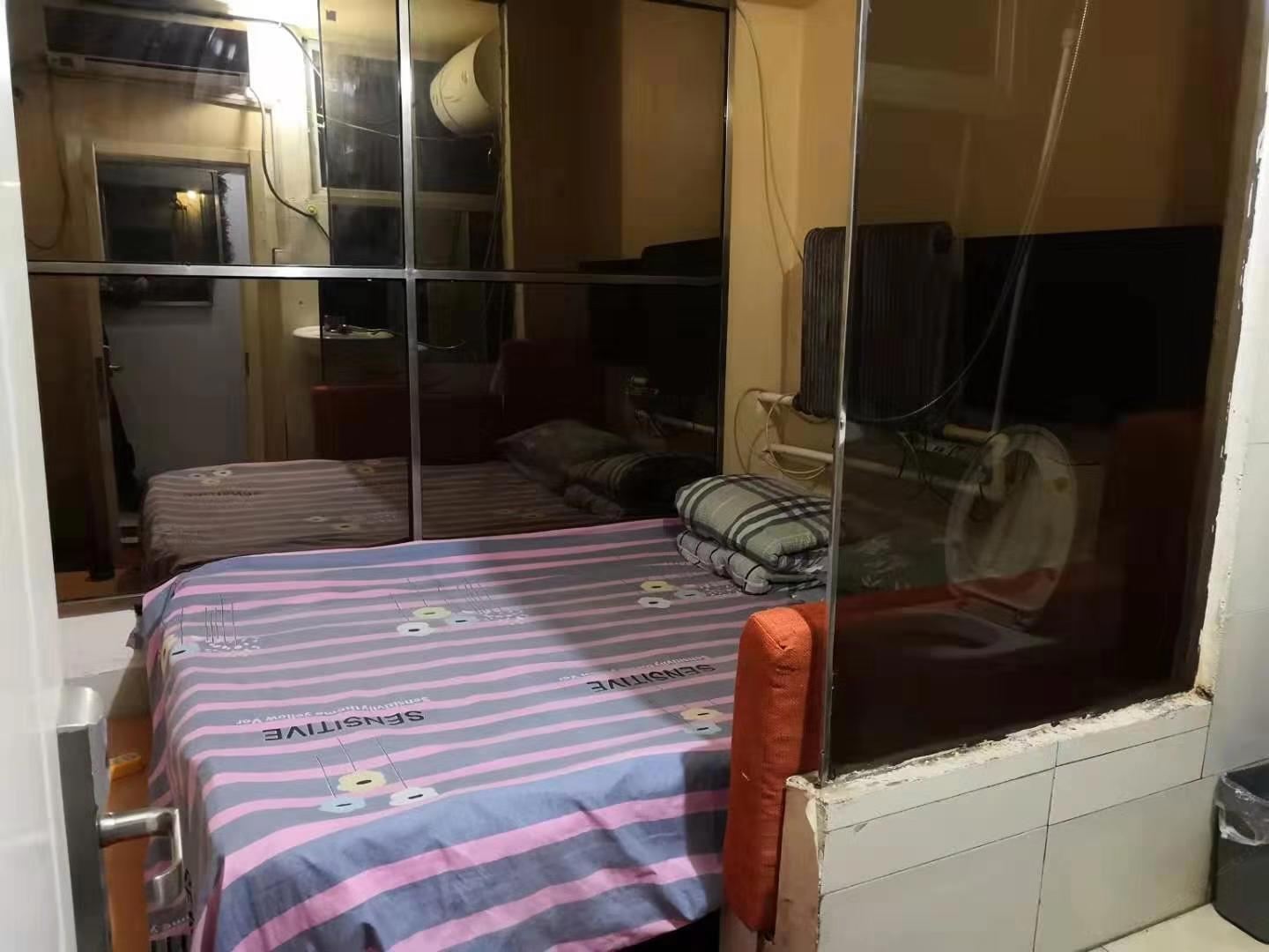 温馨大床房(无窗)