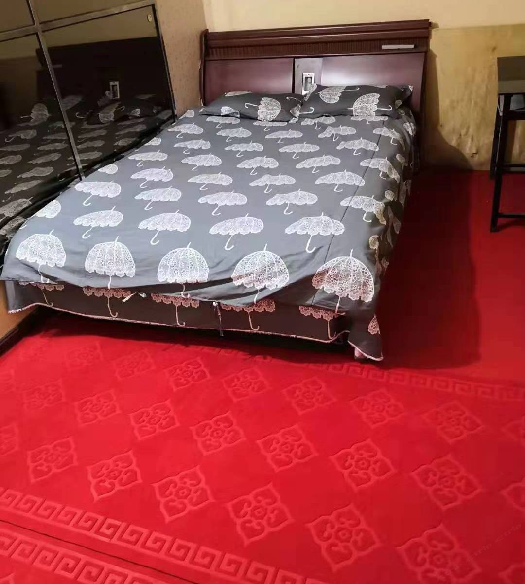 豪华大床房
