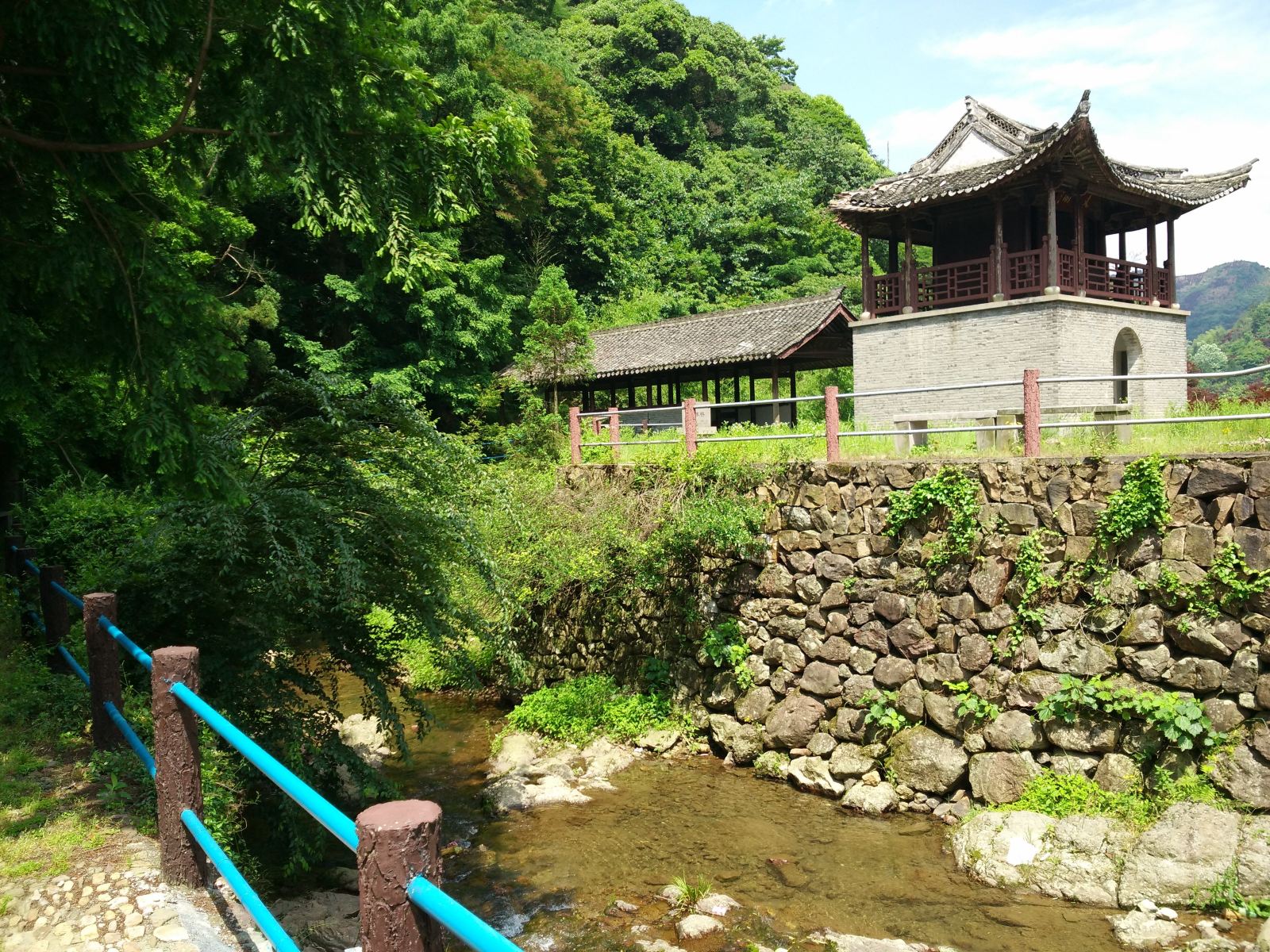 众乐乐特色民宿联盟(余姚四明山地质公园店)