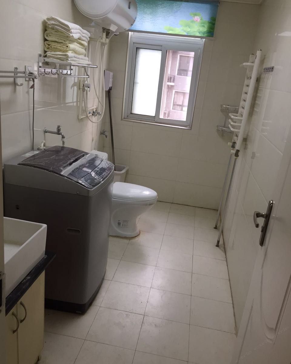 新郑易居家庭旅馆