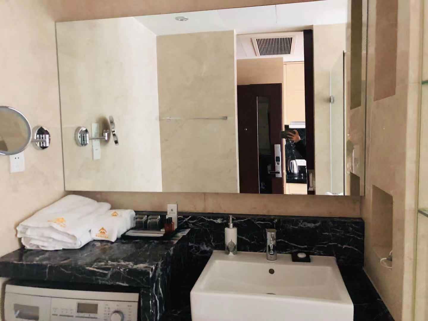标准双床间