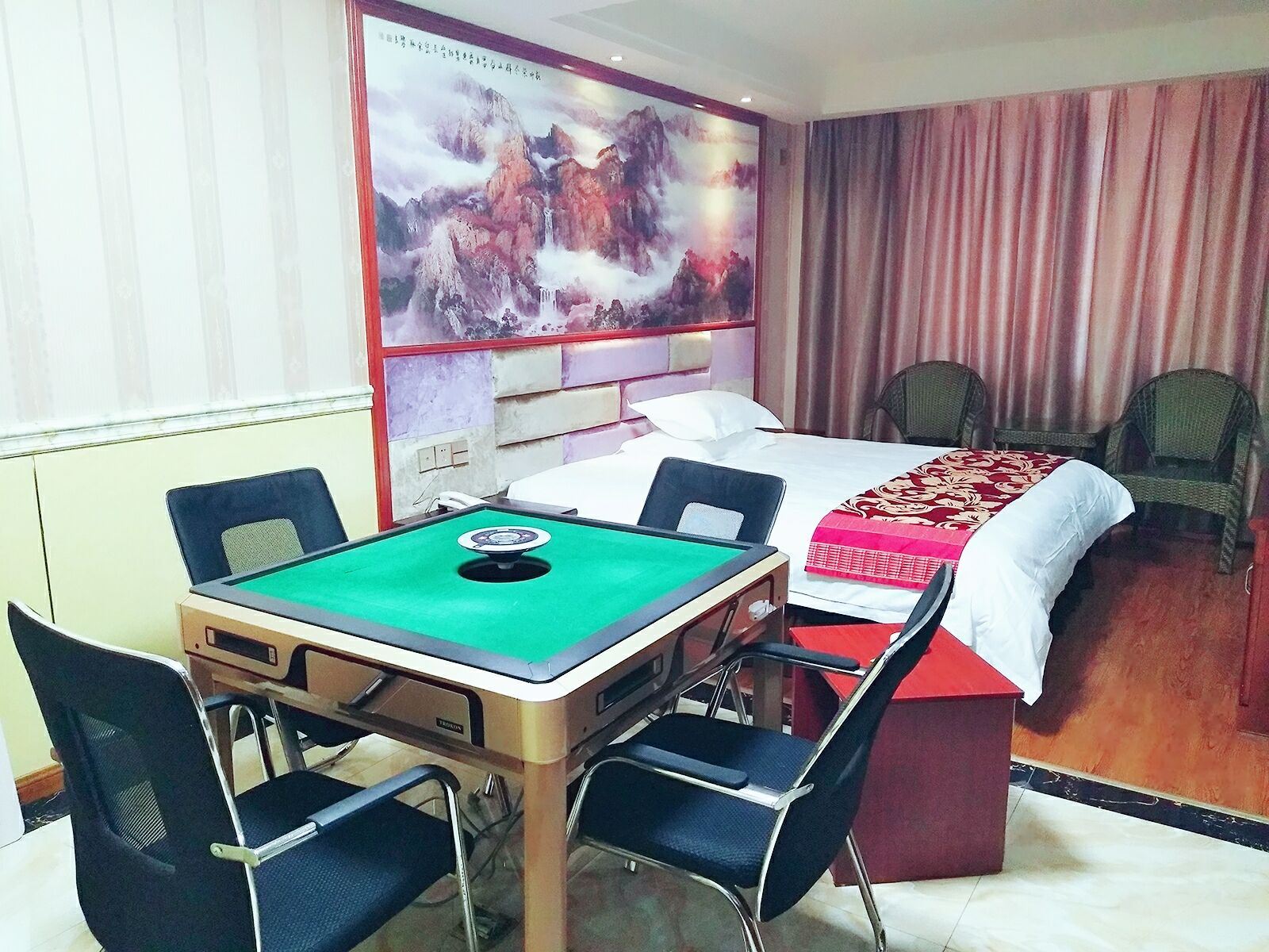 棋牌大床房