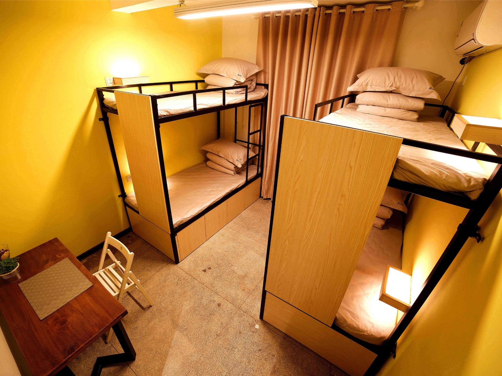 旅行时光女生四人间(床位)