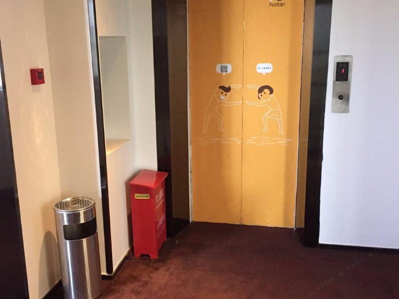 酒店大堂