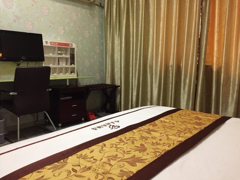 豪华大床房