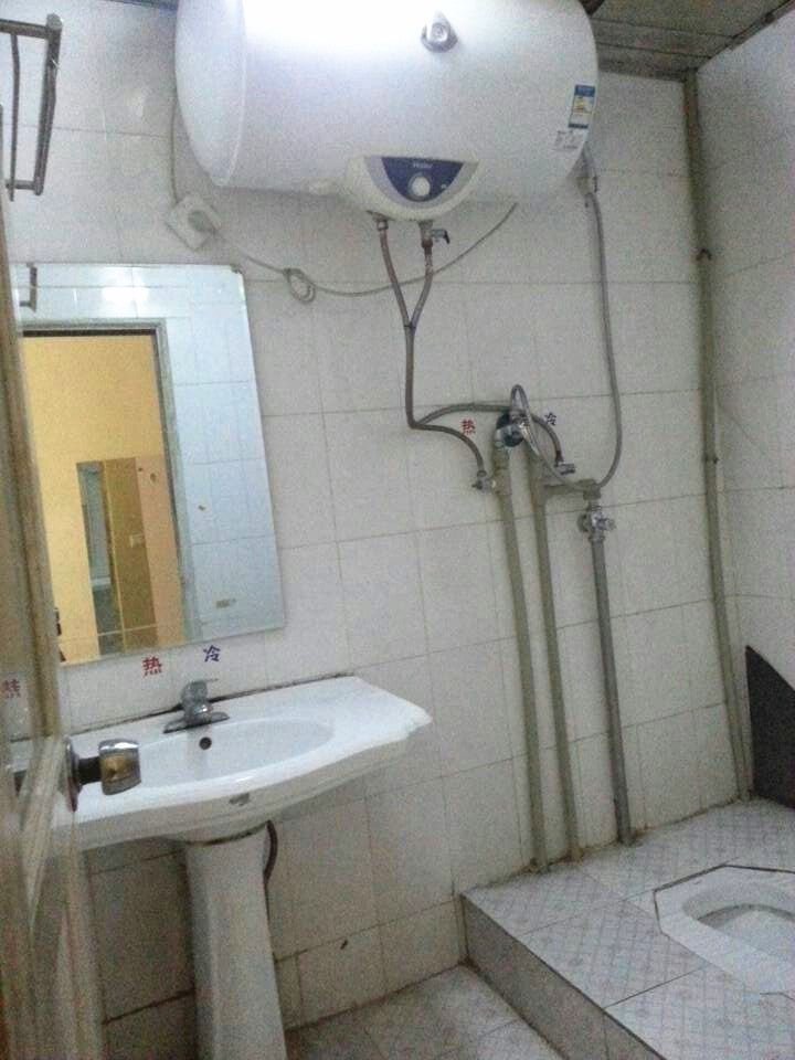 双人房