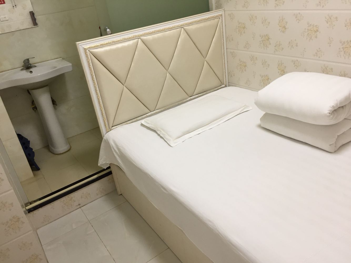 标准单人间