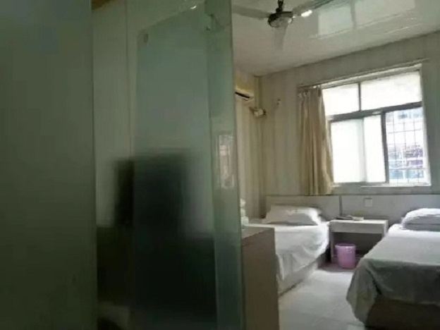 普通双人间
