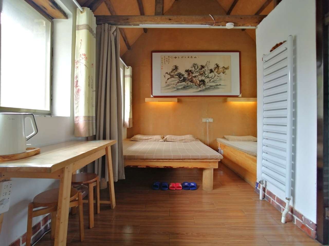 海边百年海草家庭房