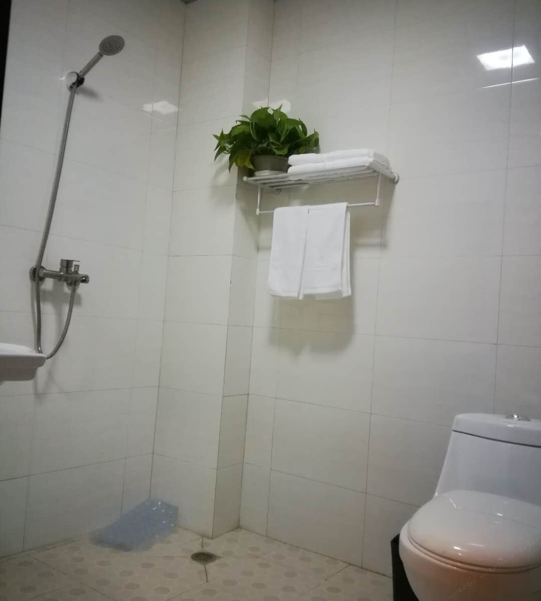 美景大床房