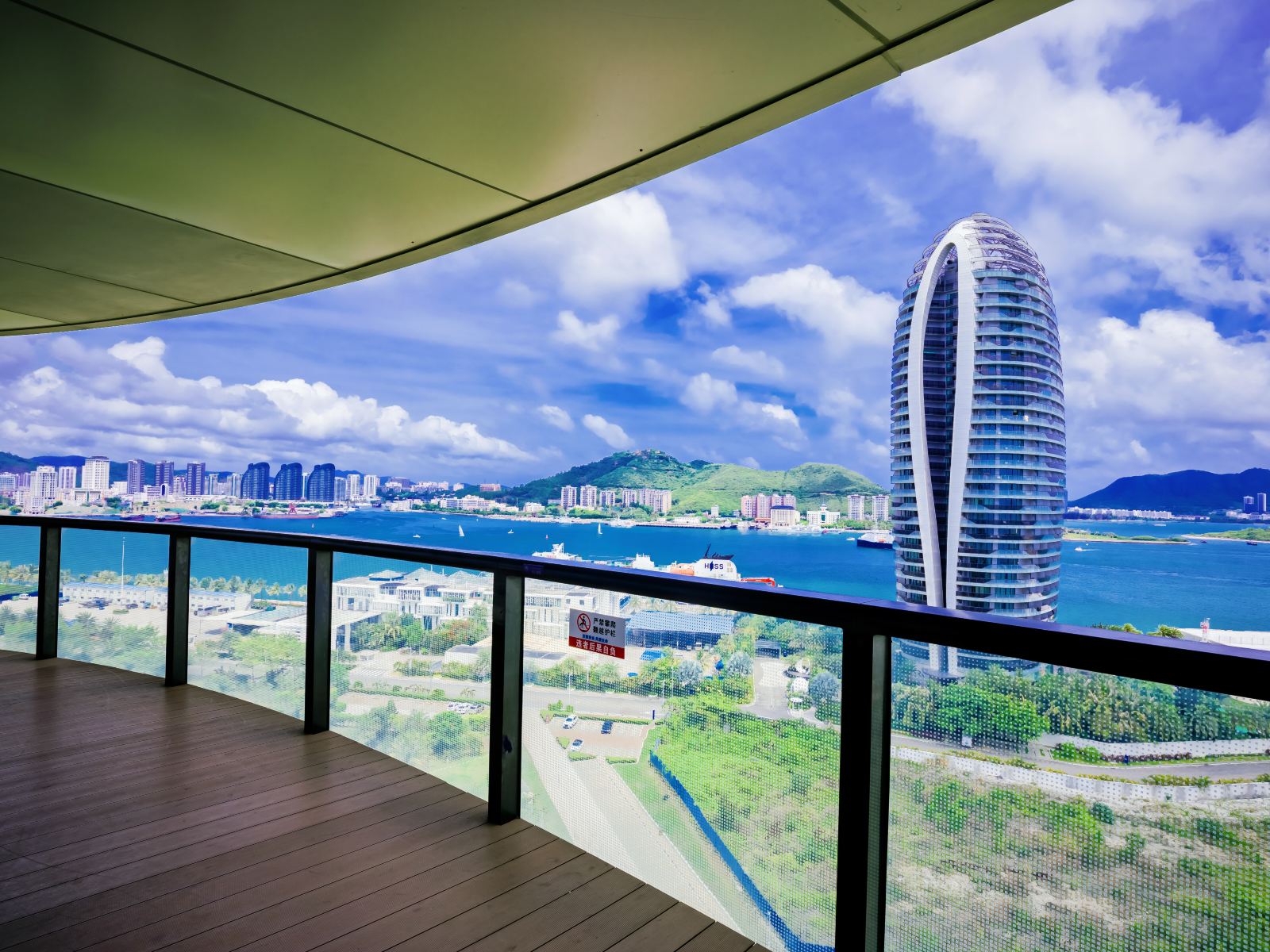 270度海景商务套房