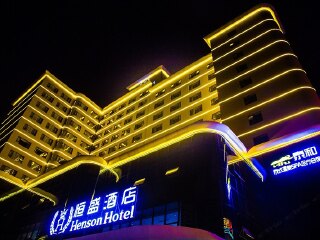 云南麗江旅游價(jià)格_云南麗江旅游跟團(tuán)需多少錢_云南麗江旅行團(tuán)旅游報(bào)價(jià)