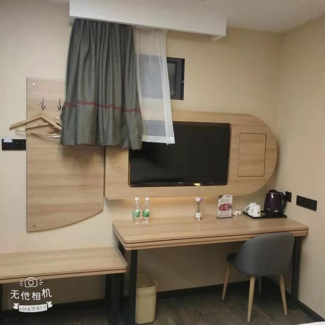 特惠大床房