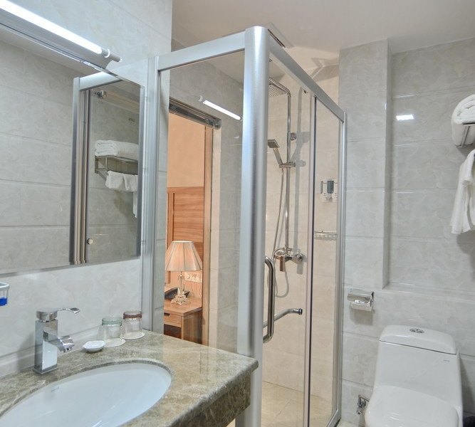 hotelPic