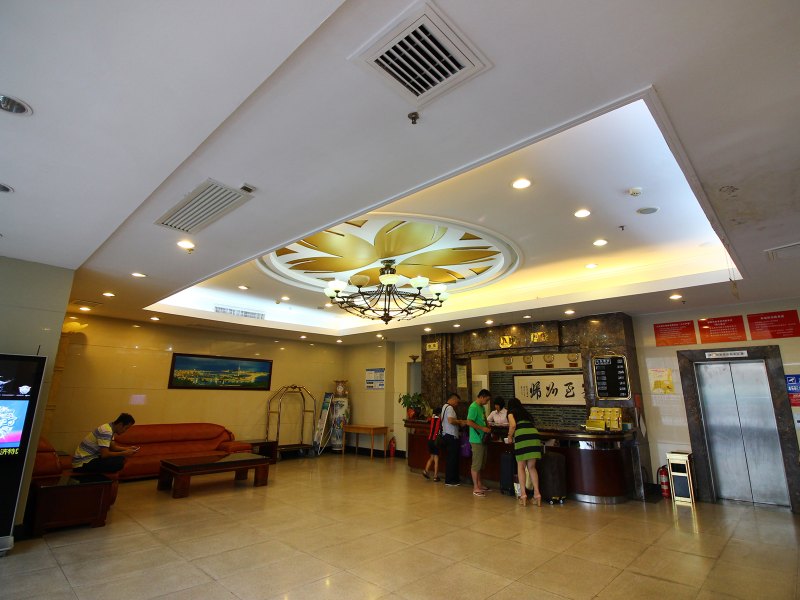 酒店大堂