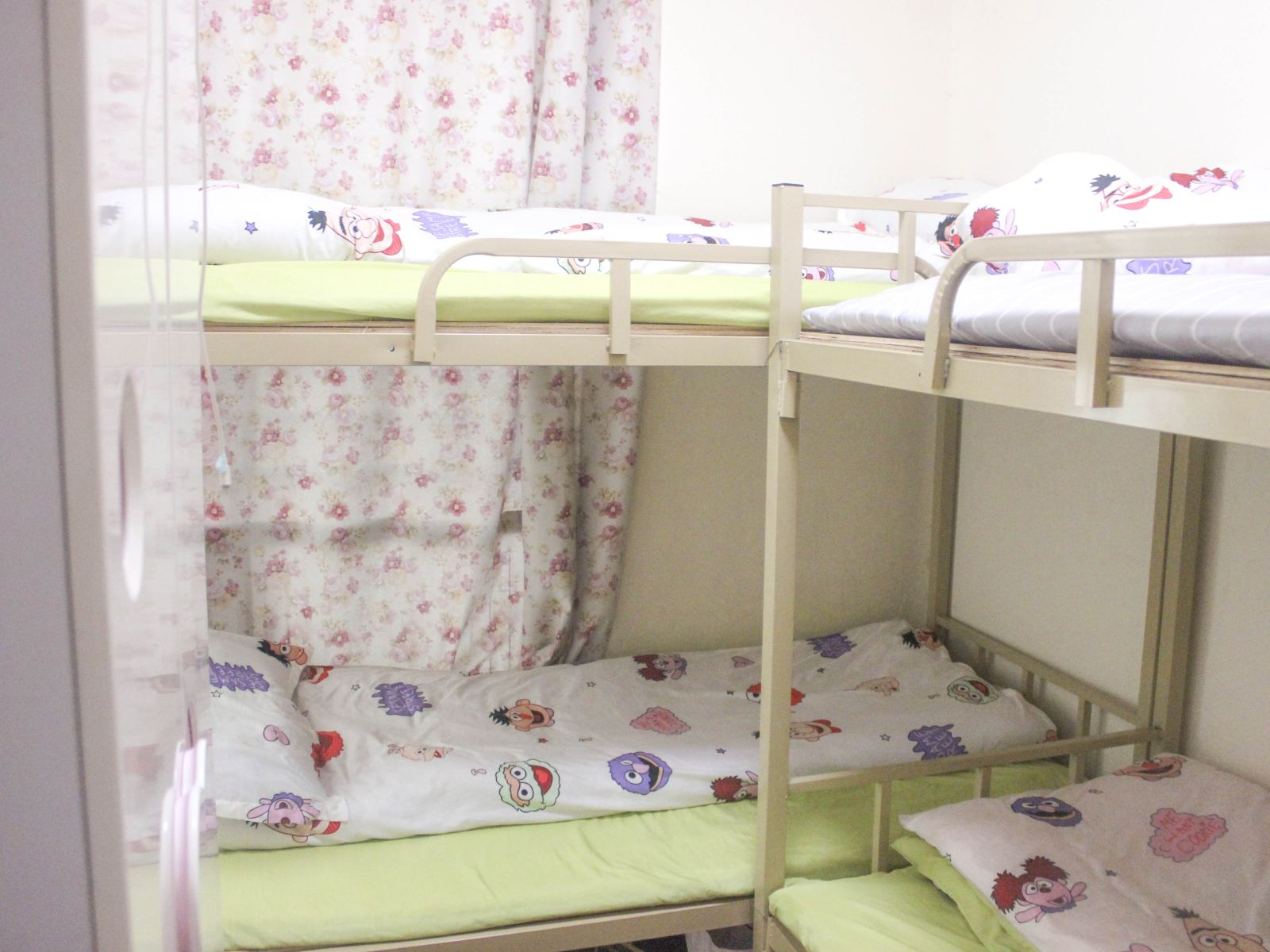 浔阳江少爷四人间(床位)(公共卫浴)