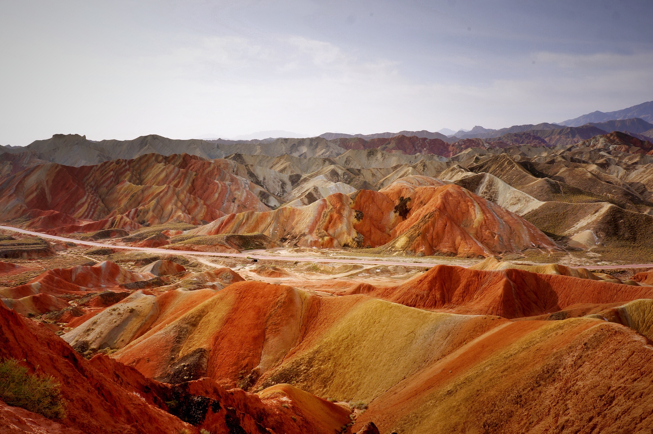 青海湖-茶卡盐湖-敦煌-嘉峪关-大柴旦-鸣沙山月