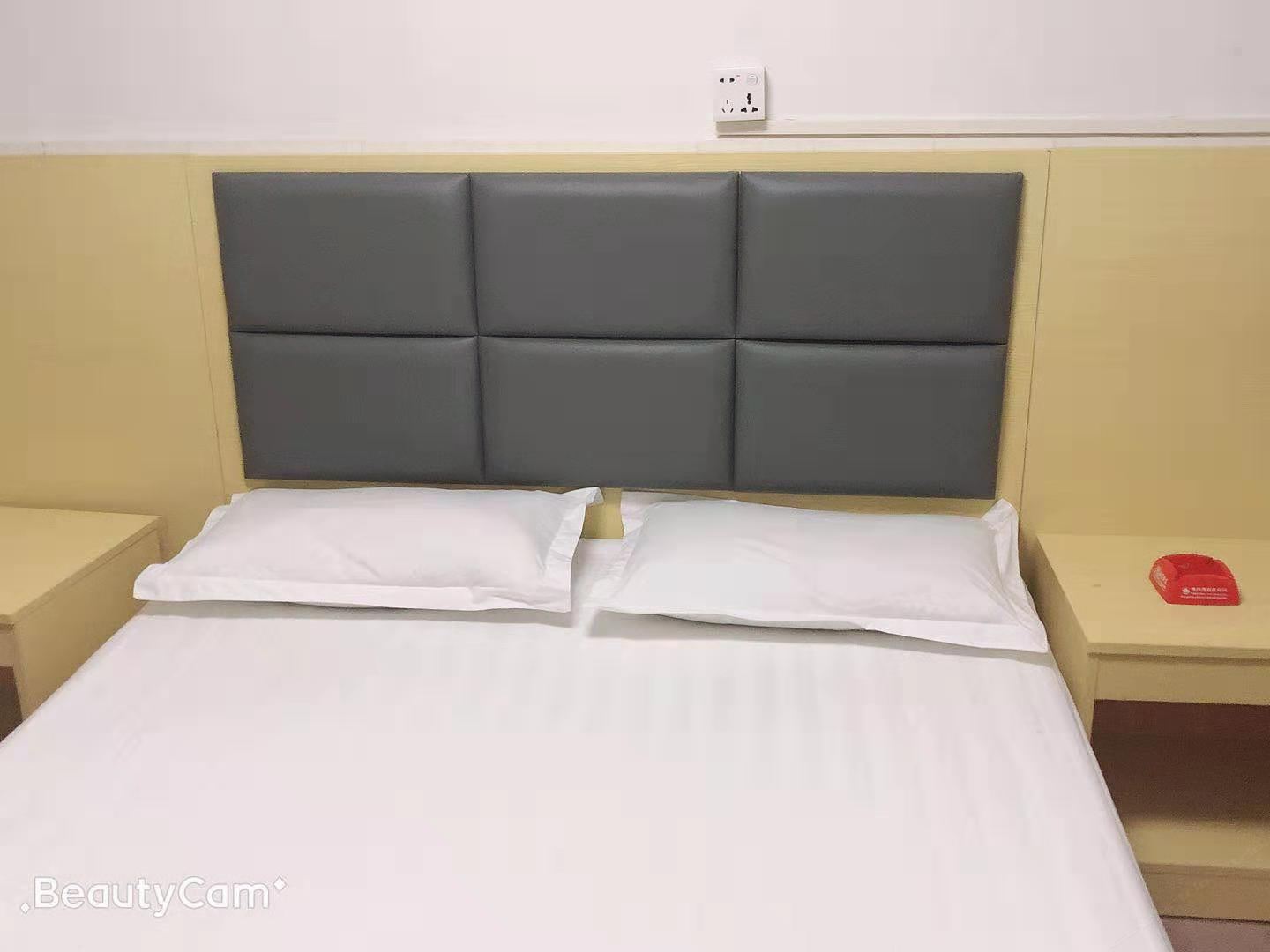 豪华大床房