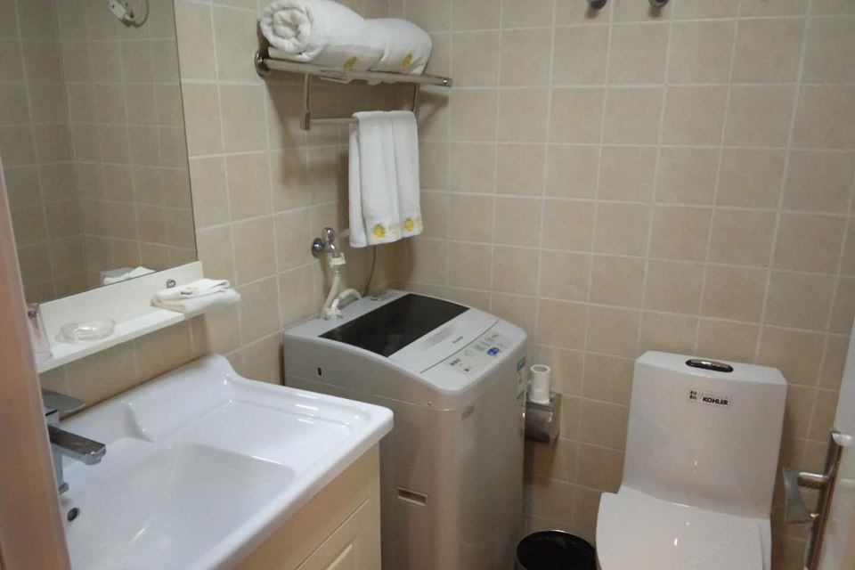 观景观影温馨商务大床房