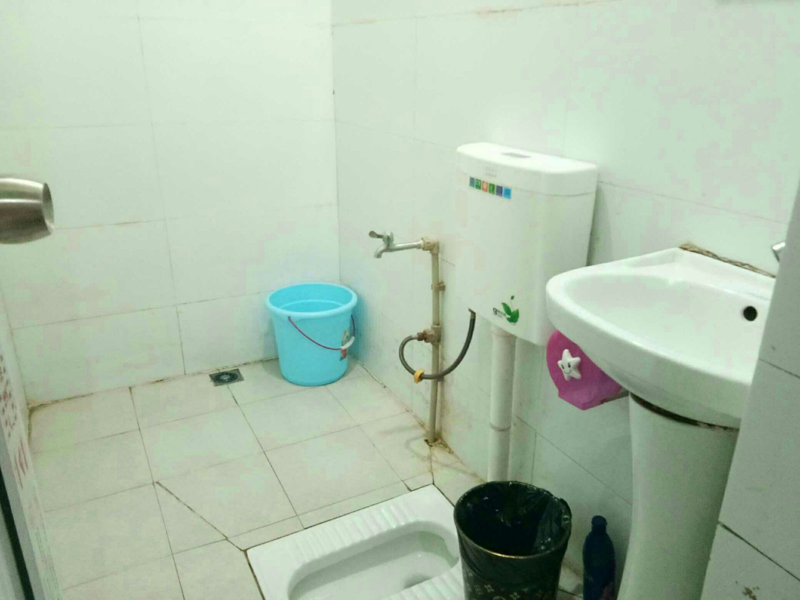 舒适大床房