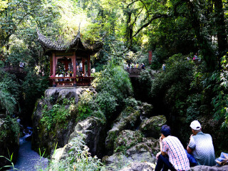 四川峨眉山報團(tuán)多少錢_四川峨眉山自由行費(fèi)用_去四川峨眉山旅游