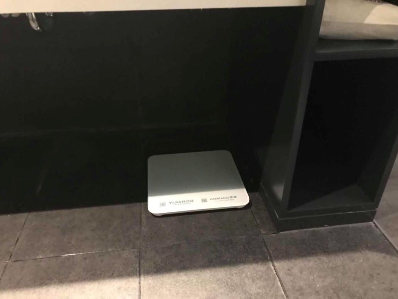 hotelPic