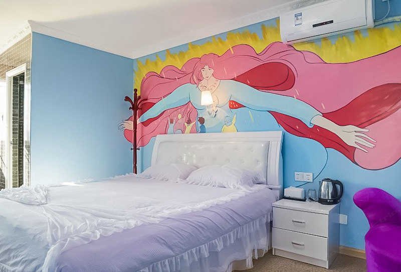 hotelPic