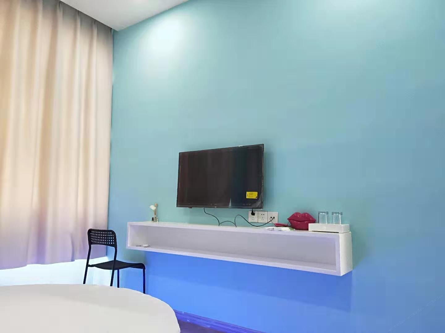 浪漫圆床房