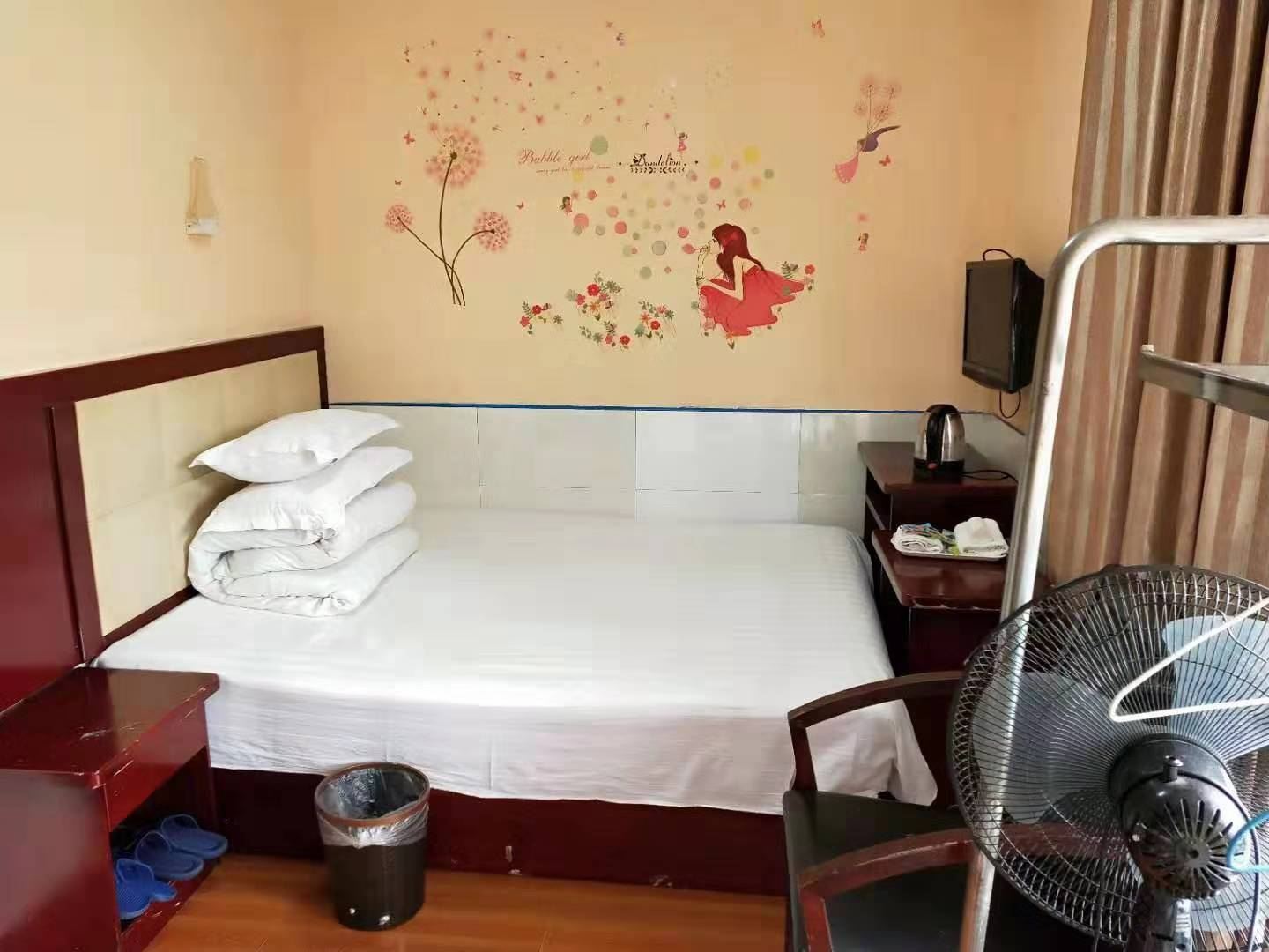 标准大床房